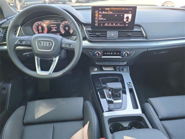 new 2024 Audi Q5 car