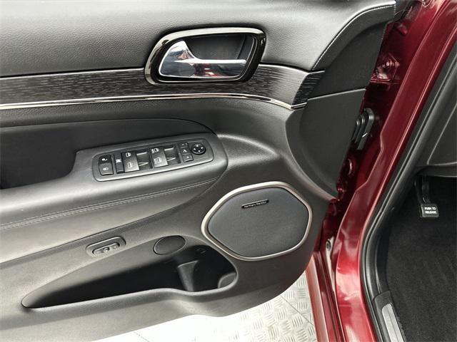 used 2020 Jeep Grand Cherokee car, priced at $27,300