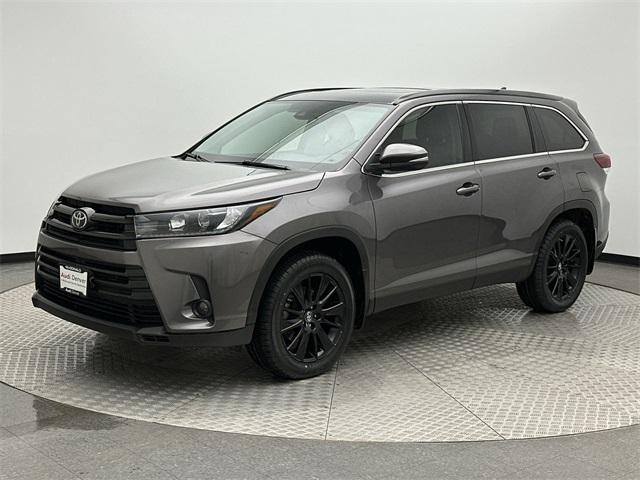 used 2019 Toyota Highlander car, priced at $28,299