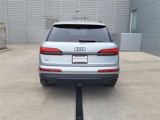 new 2025 Audi Q7 car, priced at $76,254