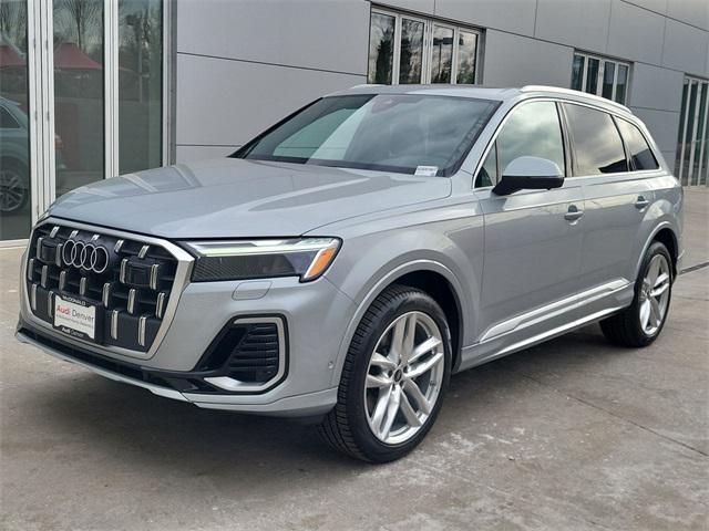 new 2025 Audi Q7 car, priced at $77,674