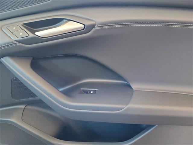 new 2025 Audi Q6 e-tron car, priced at $77,034