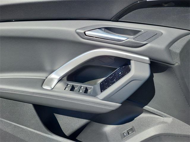 new 2025 Audi Q5 car, priced at $58,574