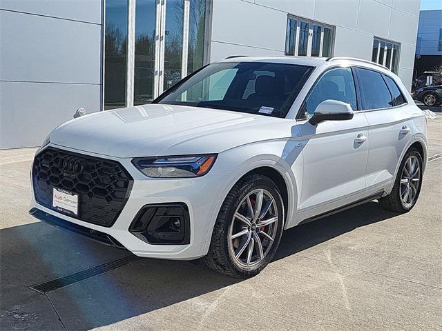 new 2025 Audi Q5 car, priced at $71,859