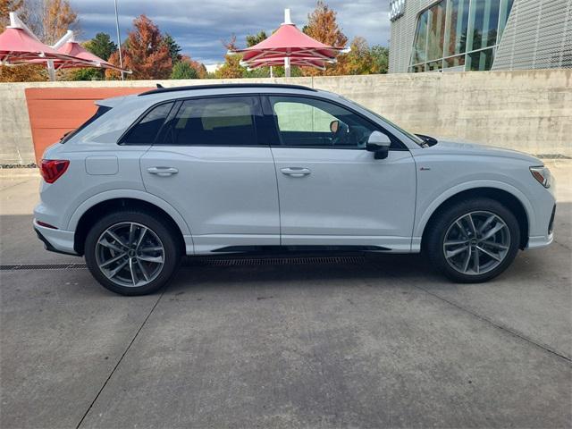 new 2024 Audi Q3 car