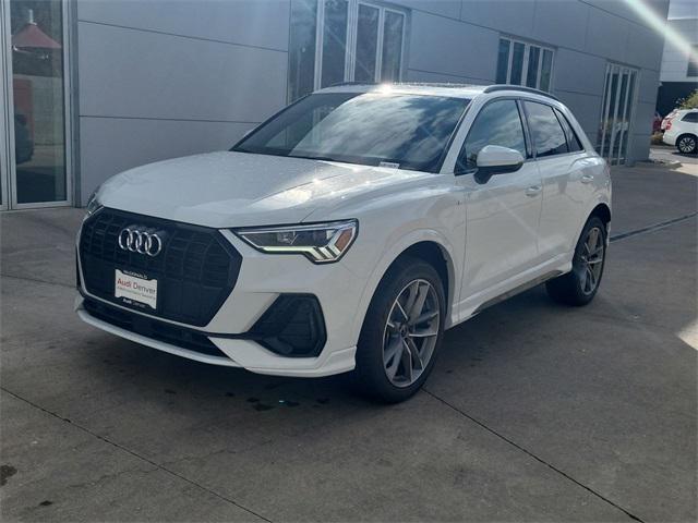 new 2024 Audi Q3 car