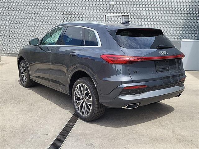 new 2025 Audi Q5 car, priced at $61,774