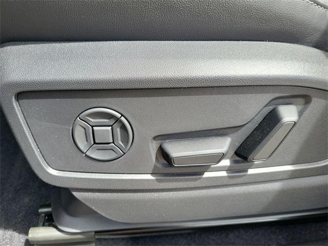 new 2025 Audi Q5 car, priced at $61,774