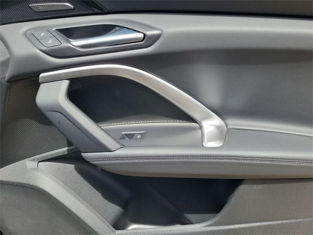 new 2025 Audi Q5 car, priced at $61,774