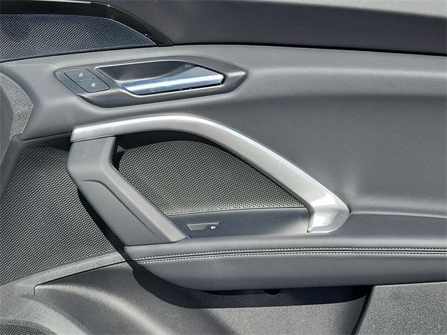 new 2025 Audi Q5 car, priced at $56,324