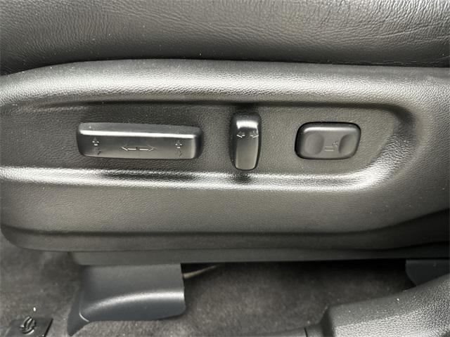 used 2023 Honda Passport car, priced at $35,360