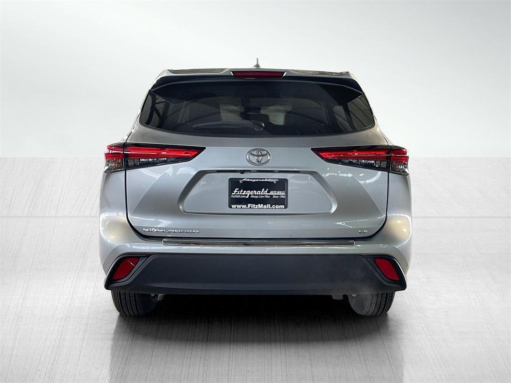 used 2020 Toyota Highlander car, priced at $26,995