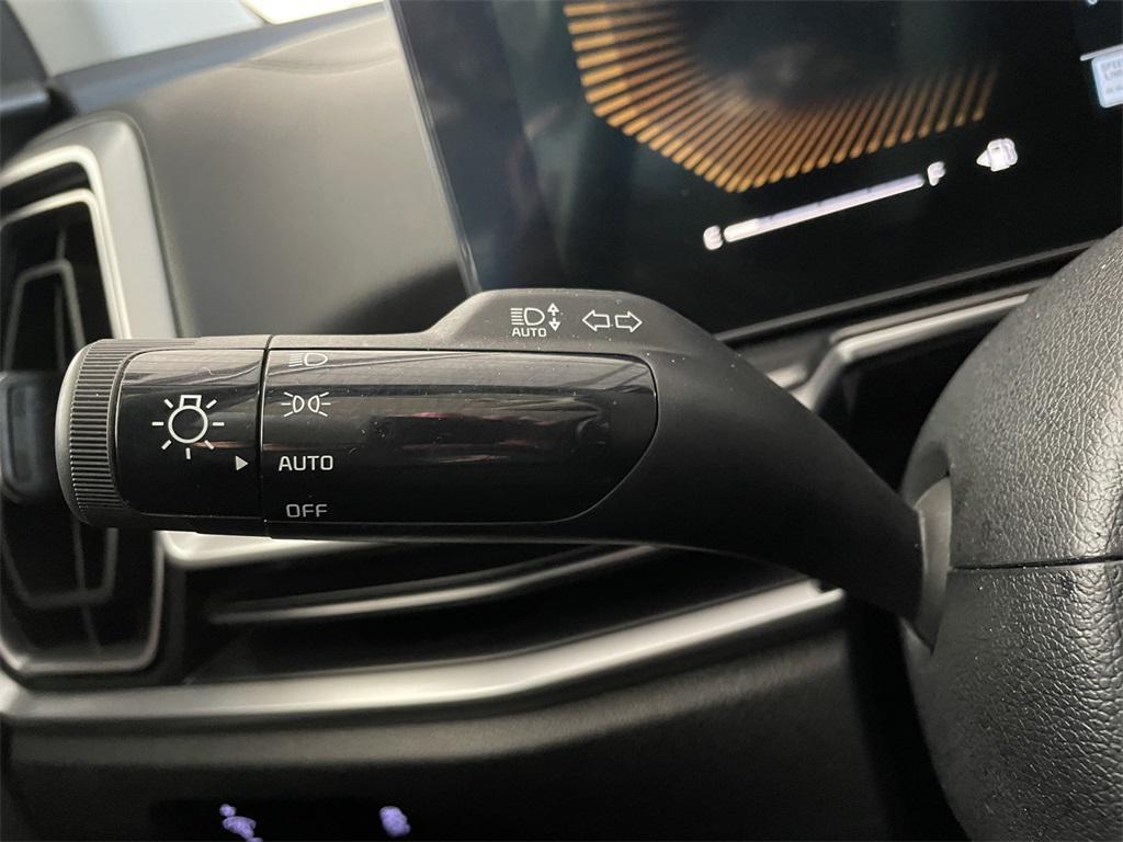 used 2024 Kia Sorento car, priced at $27,395