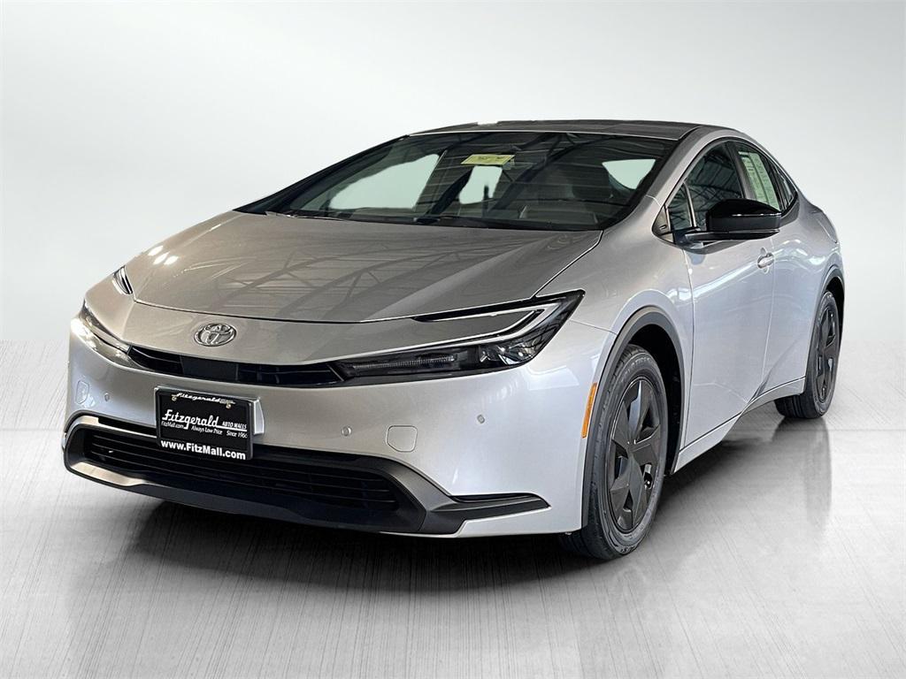 used 2025 Toyota Prius car, priced at $29,995