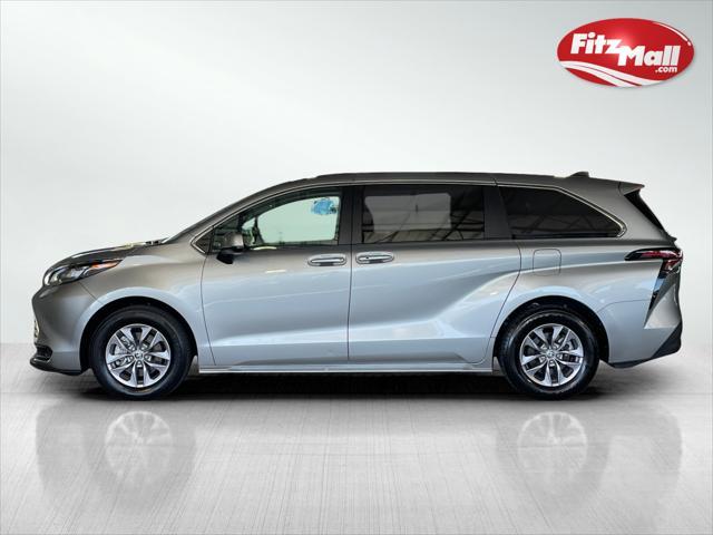 used 2023 Toyota Sienna car, priced at $39,595