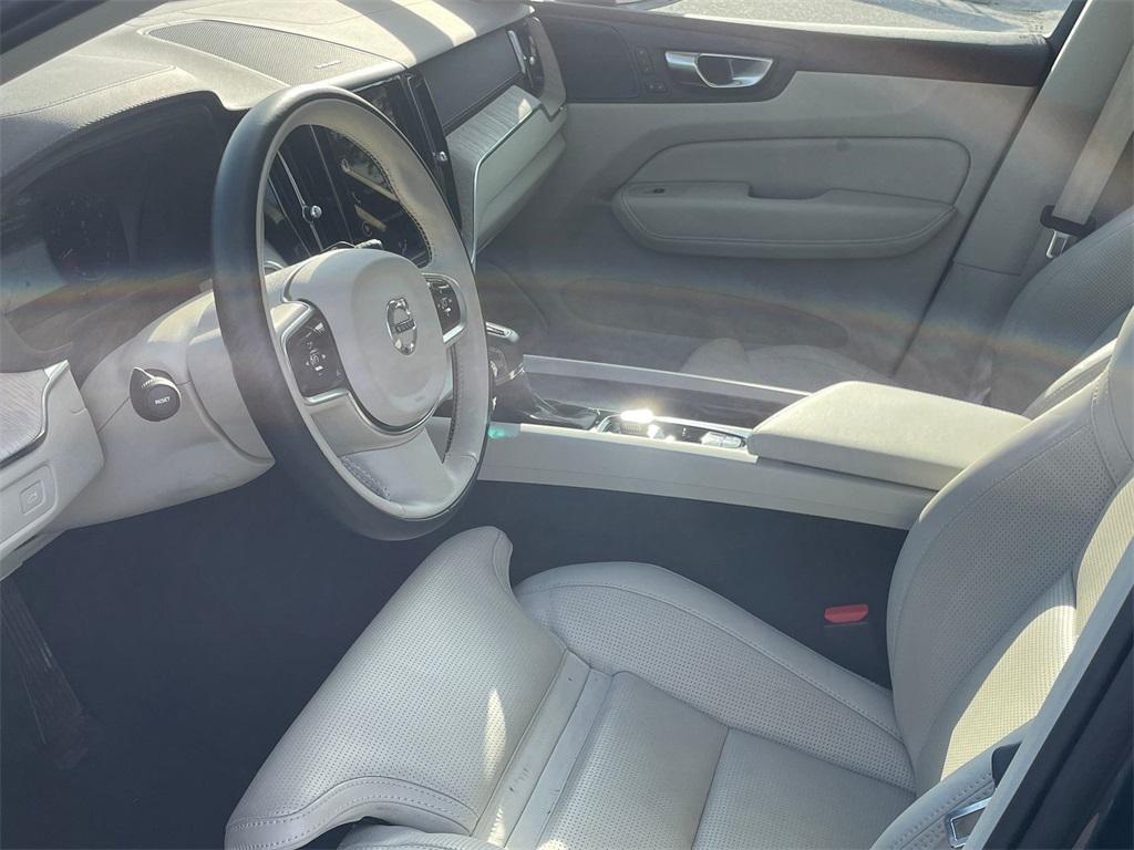 used 2021 Volvo XC60 car, priced at $26,995