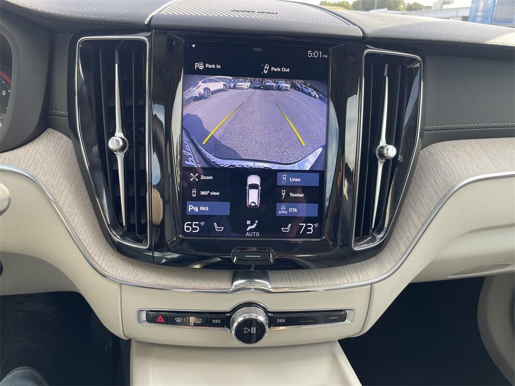 used 2021 Volvo XC60 car, priced at $26,995