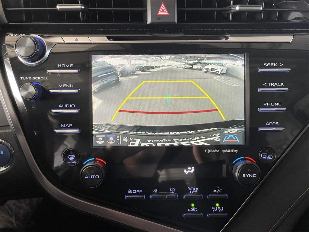 used 2020 Toyota Camry Hybrid car, priced at $20,995