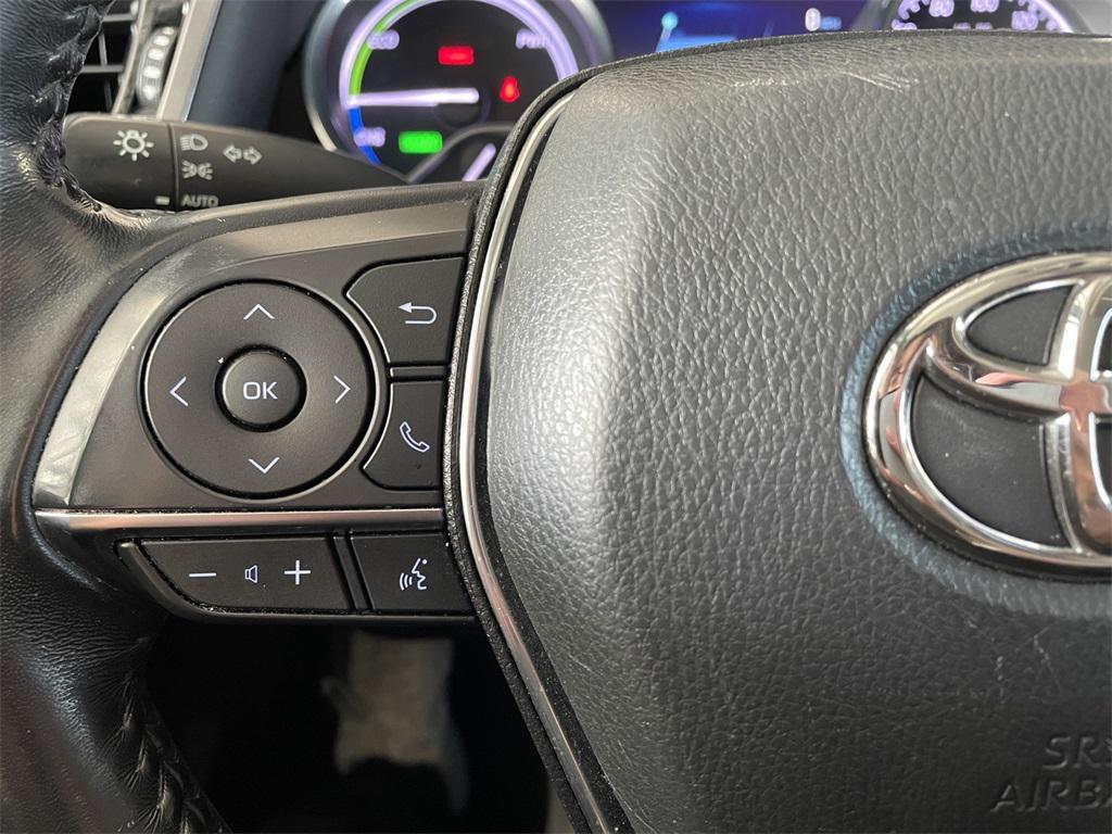 used 2020 Toyota Camry Hybrid car, priced at $20,995