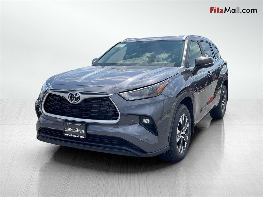 new 2025 Toyota Highlander car, priced at $47,473