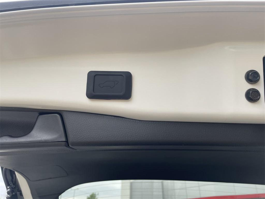 new 2025 Toyota RAV4 car, priced at $39,884