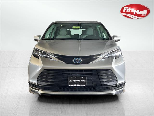 used 2022 Toyota Sienna car, priced at $39,795