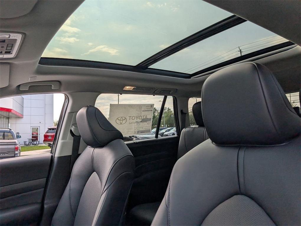 new 2026 Toyota Grand Highlander car, priced at $49,638