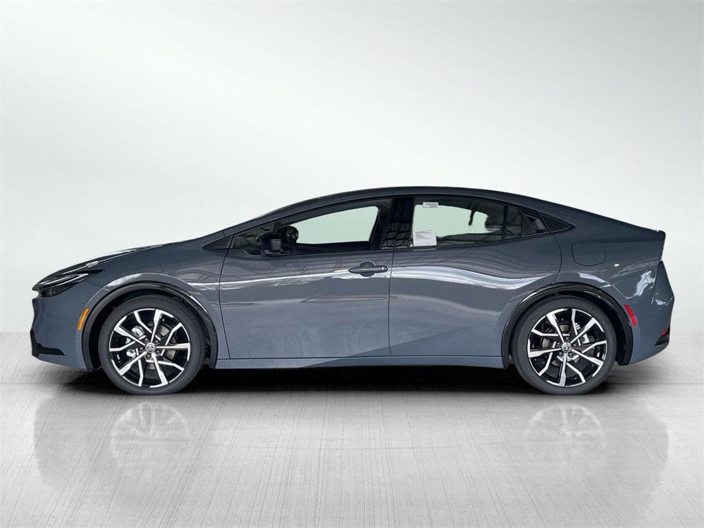 new 2026 Toyota Prius Plug-In Hybrid car, priced at $39,924