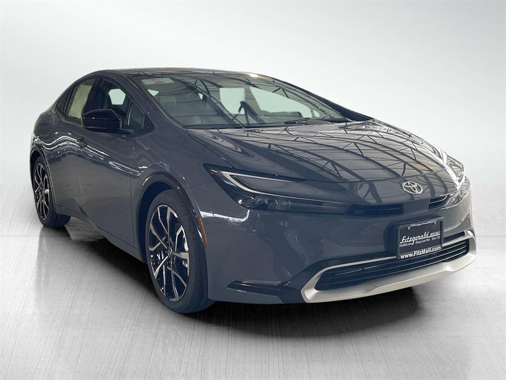 new 2026 Toyota Prius Plug-In Hybrid car, priced at $39,924