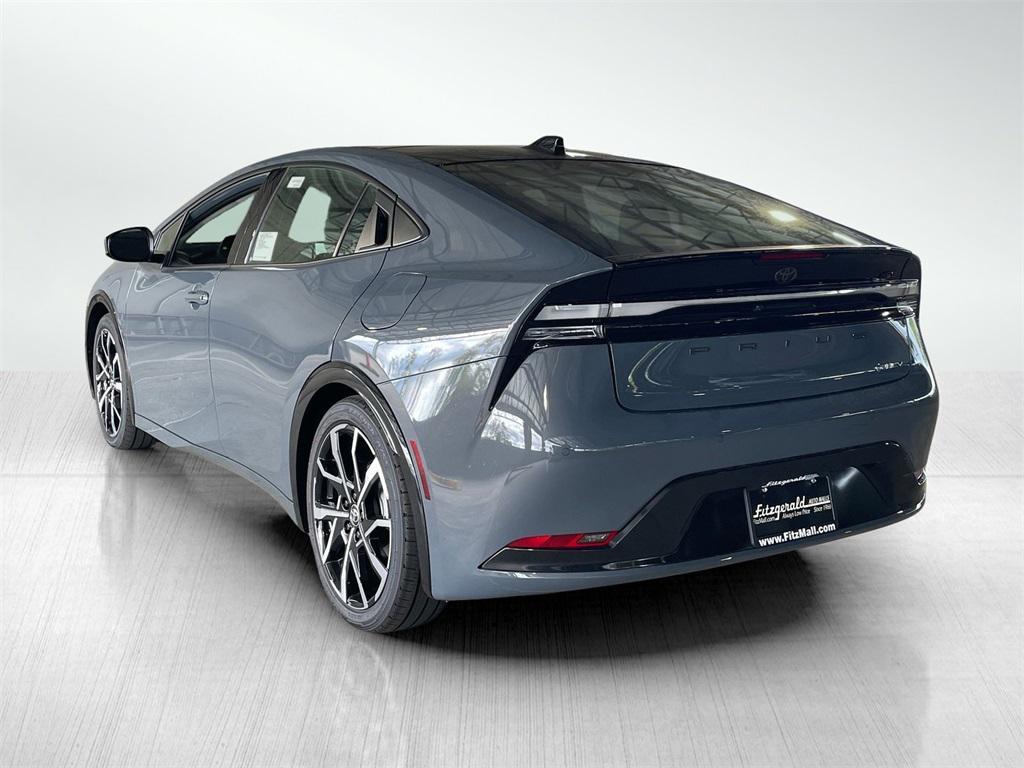 new 2026 Toyota Prius Plug-In Hybrid car, priced at $39,924