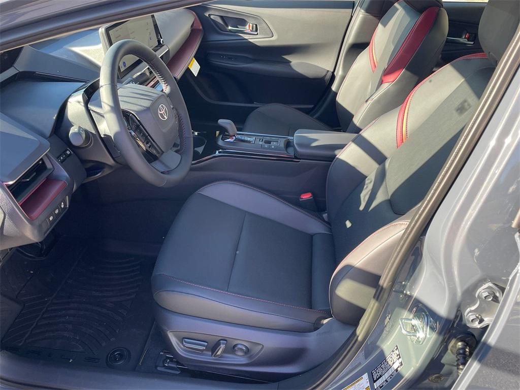 new 2026 Toyota Prius Plug-In Hybrid car, priced at $40,089