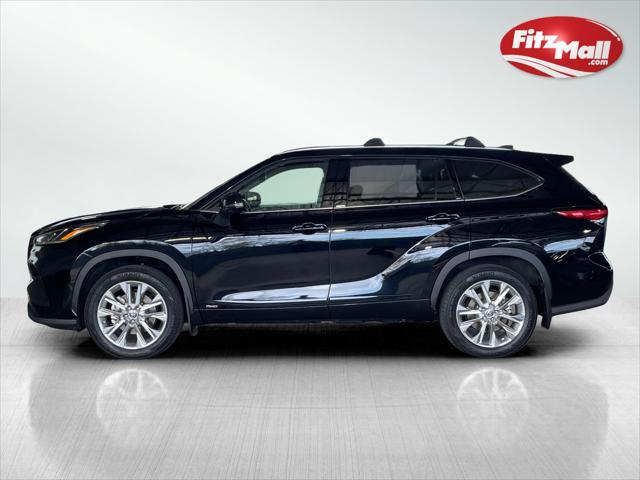 used 2022 Toyota Highlander Hybrid car, priced at $44,995