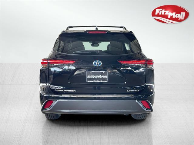 used 2022 Toyota Highlander Hybrid car, priced at $44,995