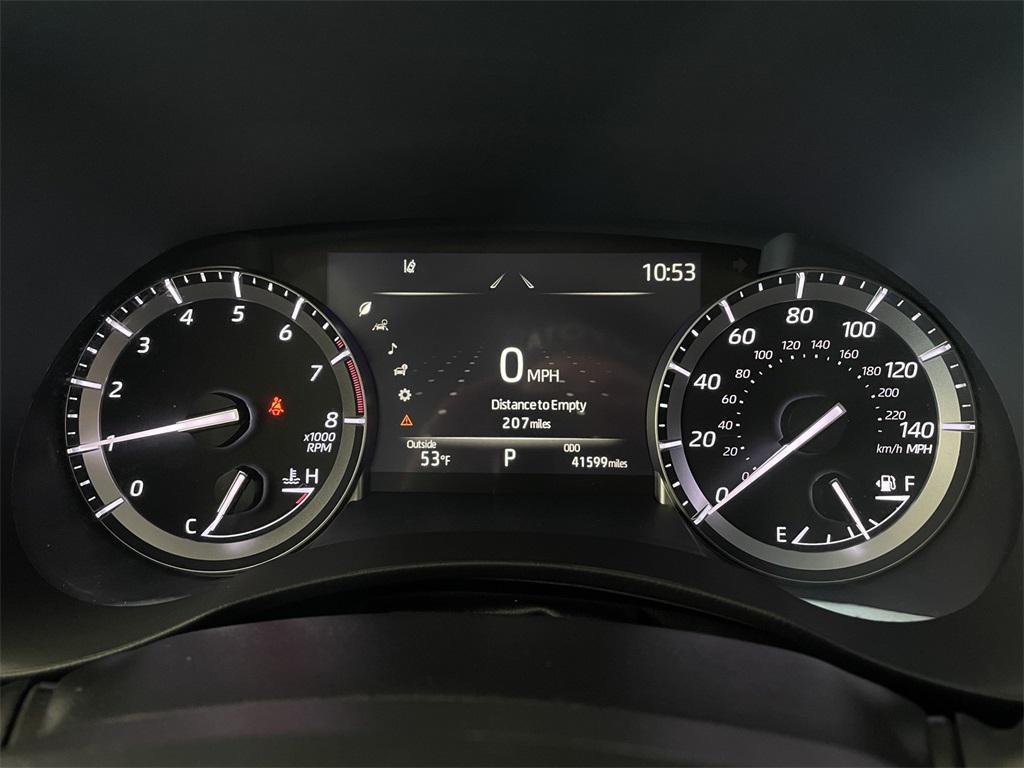 used 2022 Toyota Highlander car, priced at $34,995