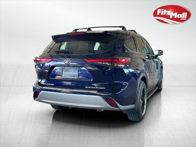 used 2020 Toyota Highlander car, priced at $34,495