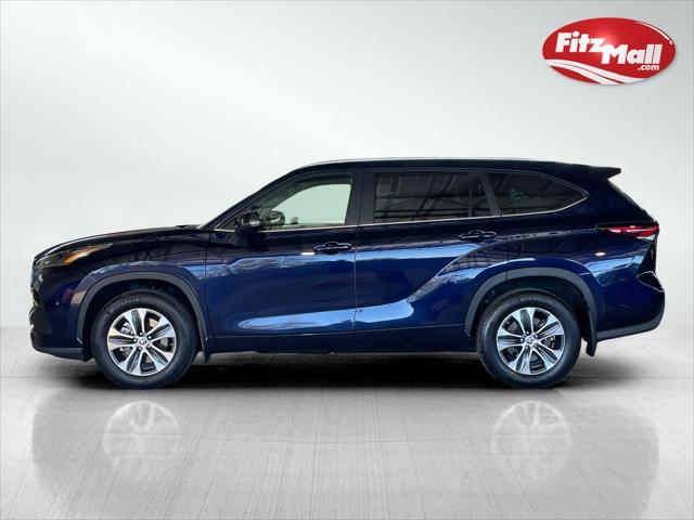 used 2024 Toyota Highlander car, priced at $44,295