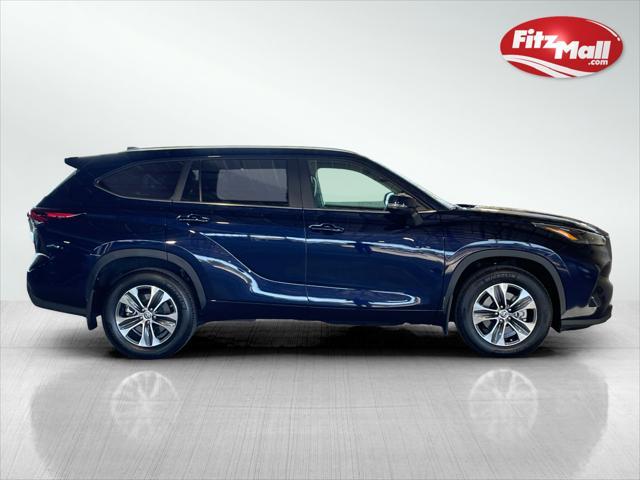 used 2024 Toyota Highlander car, priced at $44,295