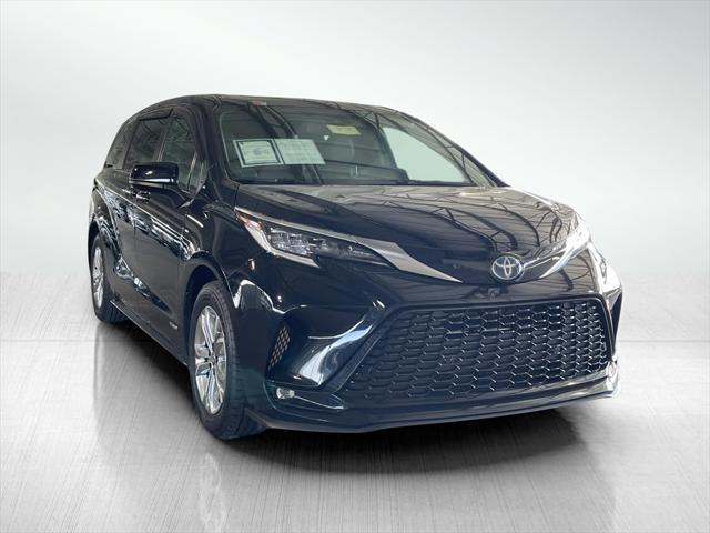 used 2021 Toyota Sienna car