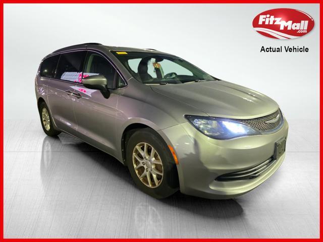 used 2017 Chrysler Pacifica car, priced at $9,995