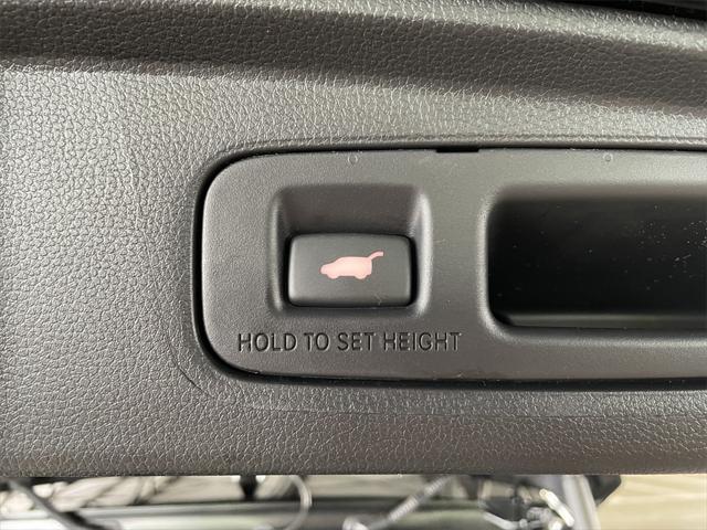 used 2025 Honda CR-V Hybrid car, priced at $39,695