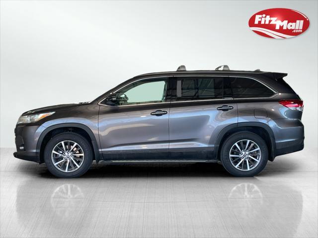 used 2019 Toyota Highlander car, priced at $25,995