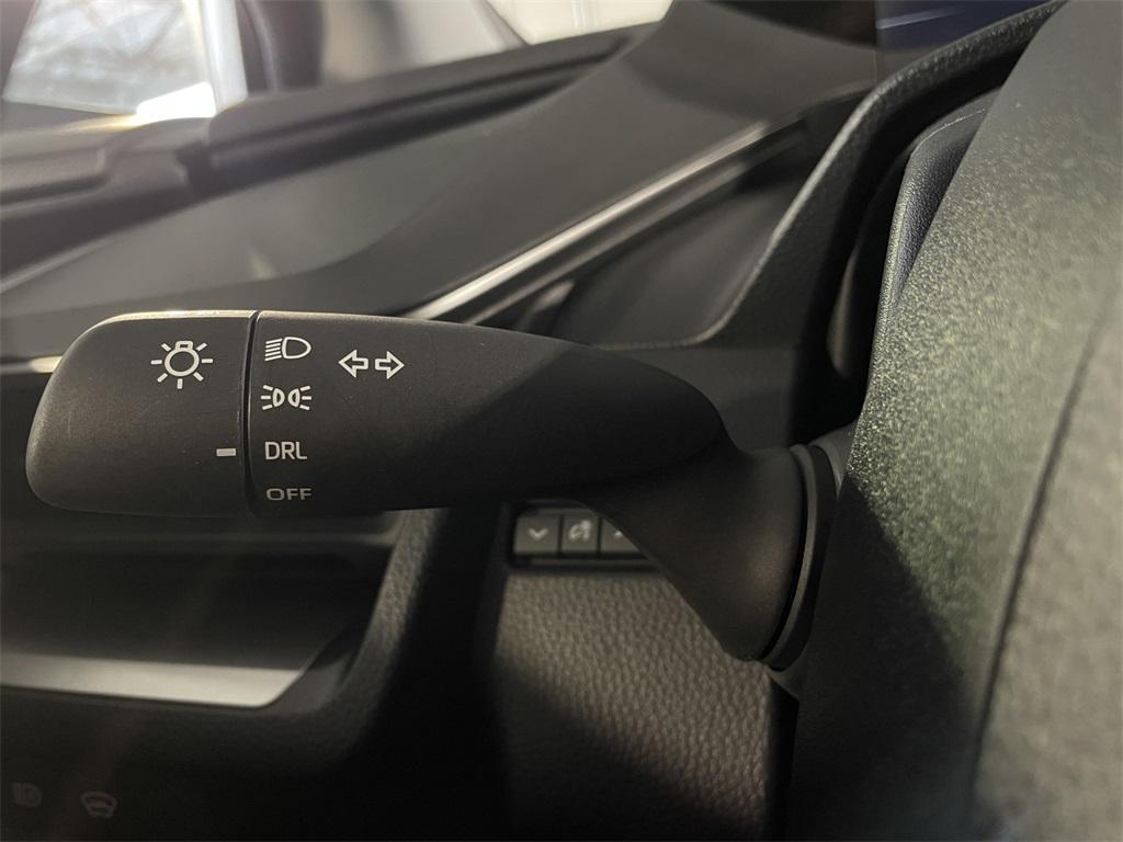 used 2025 Toyota Prius car