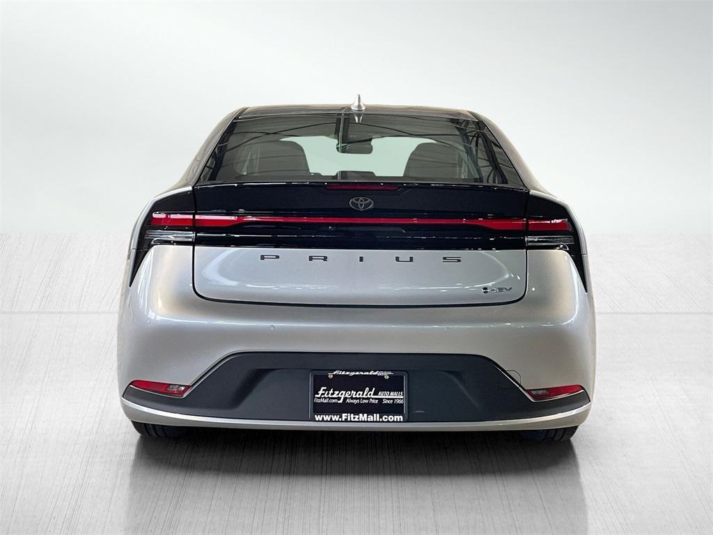 used 2025 Toyota Prius car