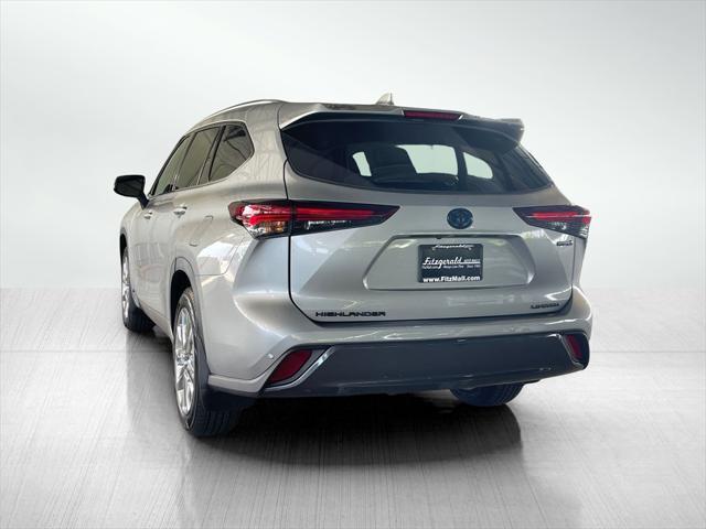 used 2024 Toyota Highlander Hybrid car, priced at $49,995