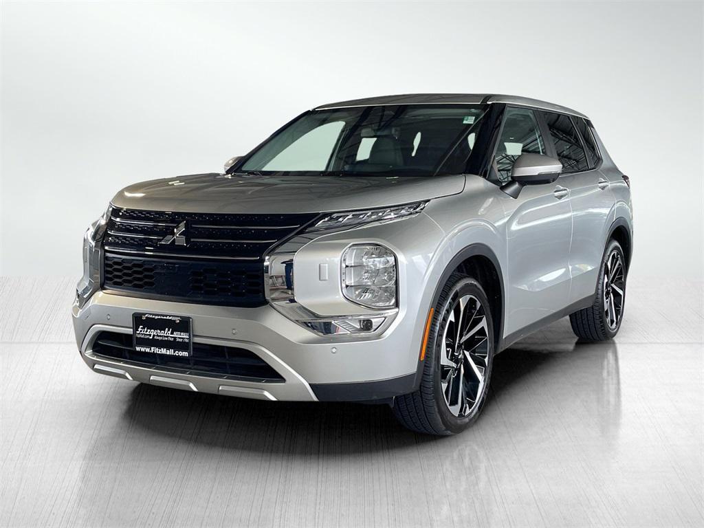 used 2024 Mitsubishi Outlander car, priced at $22,795