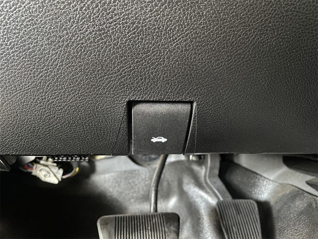 used 2021 Ram 1500 car, priced at $18,995