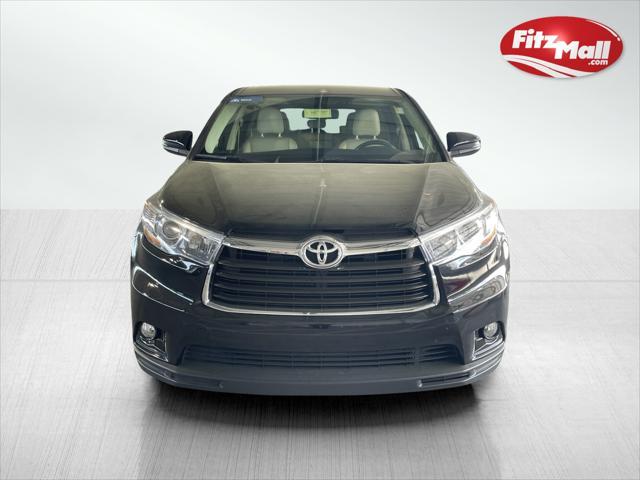 used 2016 Toyota Highlander car, priced at $23,895