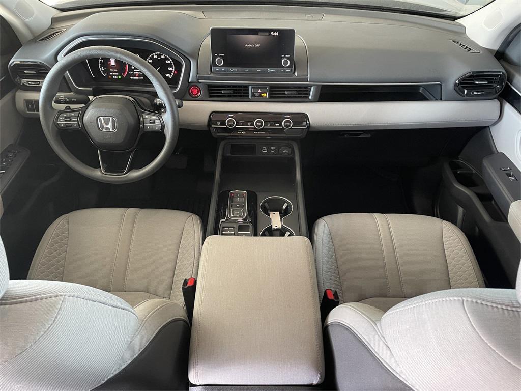 used 2024 Honda Pilot car, priced at $32,995