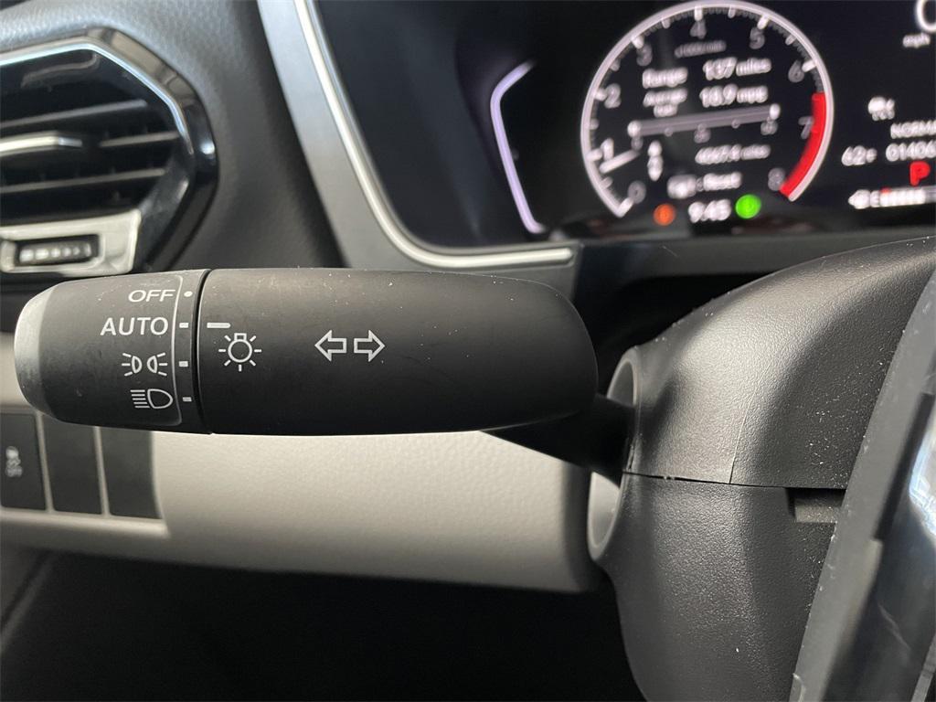 used 2024 Honda Pilot car, priced at $32,995