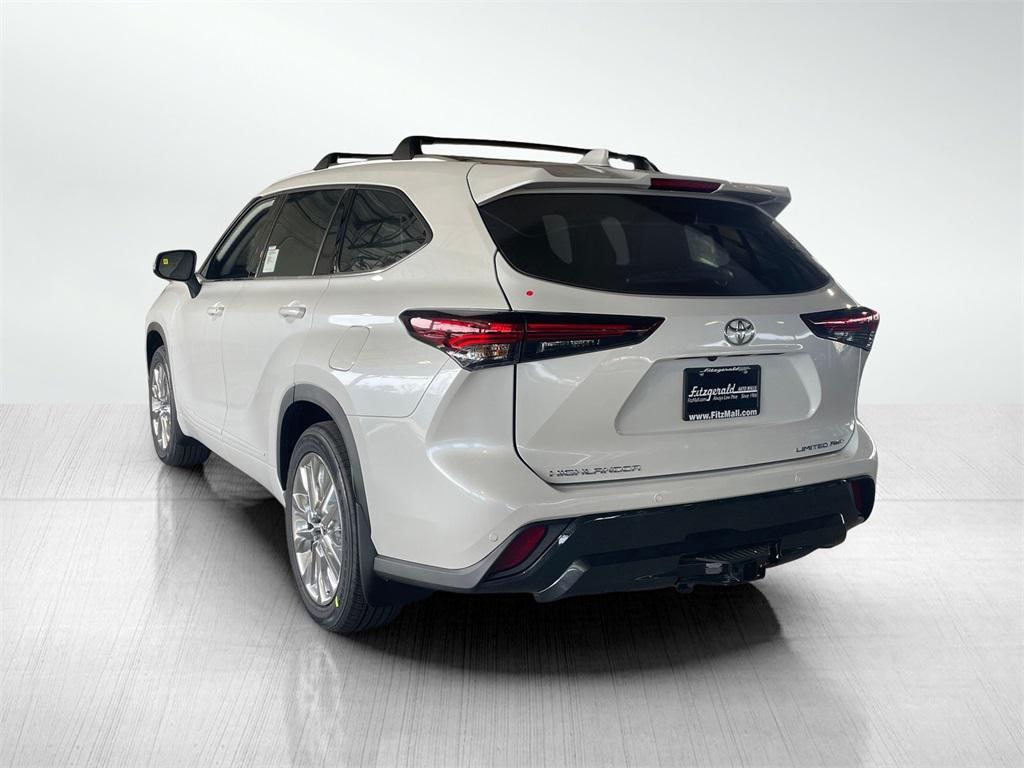 new 2026 Toyota Highlander car, priced at $53,302